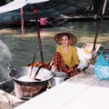 RiverKwai_FloatingMarket1